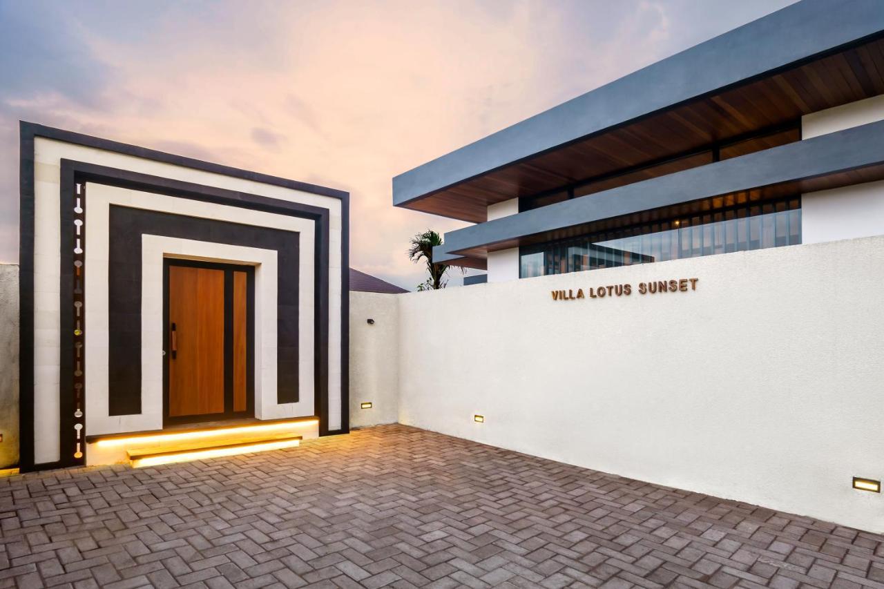 Villa Lotus Sunset By Balisuperhost Ubud Exterior foto